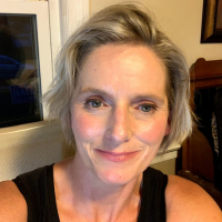 <em>Theresa H. ✅ Verified Buyer</em>